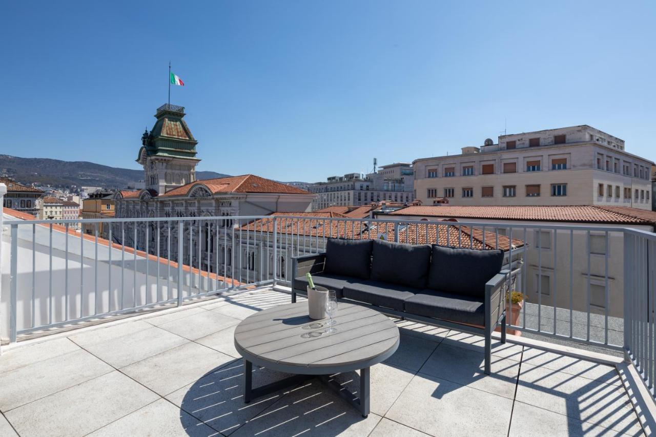 Vis A Vis Apartments Terst Exteriér fotografie